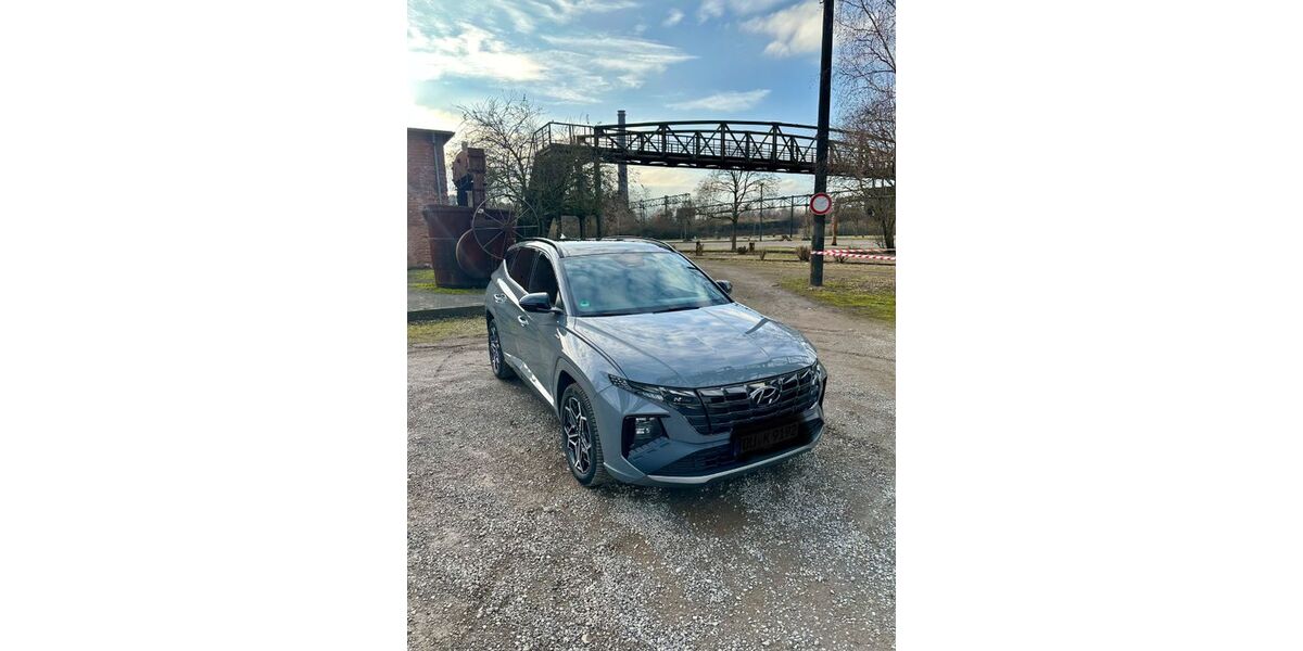 Hyundai TUCSON 24.585 km 34.990 &euro; Duisburg 47138