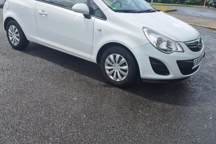 Opel Corsa 185.000 km 2.590 &euro; Essen 45329