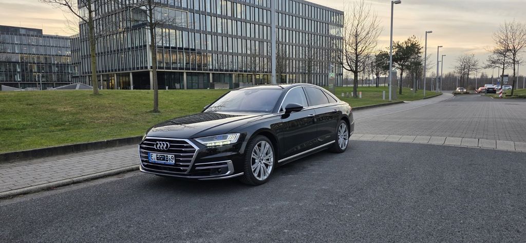 Audi A8 80.000 km 53.500 &euro; Essen 45127