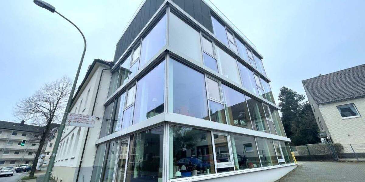 Neuwertig & modernisiert | 260 m² Bürofläche | historisches Postebäude | Bochum-Süd-West zimmer