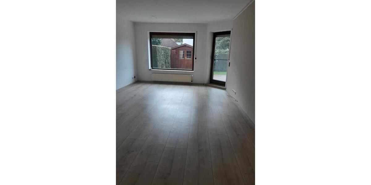 Erdgeschoßwohnung Witten - 3 Zimmer, 80 m&sup2;, 290.000&euro; | Angebot:25893897