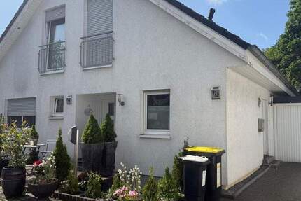 Attraktive Einliegerwohnung mit Garage 2 zimmer