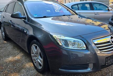 Opel Insignia 217.000 km 6.200 &euro; Essen 45144