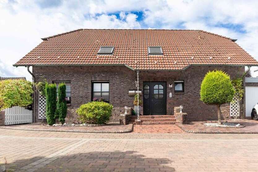 Haus zum Kaufen in Waltrop 780.000 € 204 m²