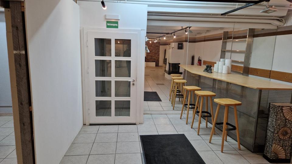 Essen Kray Leithe Gewerbegebiet Adlerstr. Ladenlokal 150m2 UG TOP zimmer