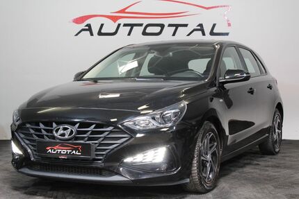 Hyundai i30 100.734 km 13.499 &euro; Wuppertal 42283