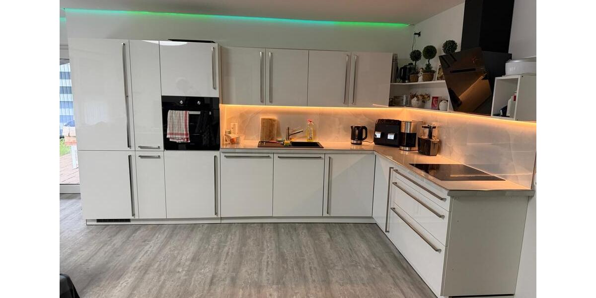 Mehrfamilienhaus Kapitalanlage teilsaniert teilvermietet zimmer