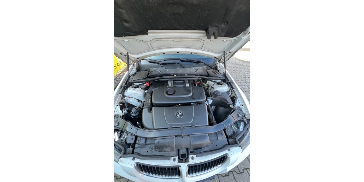 BMW E91 240.000 km 5.250 € Wuppertal 42275