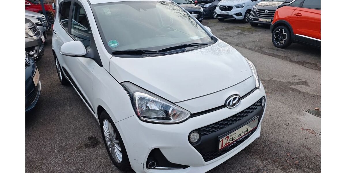Hyundai i10 54.000 km 9.450 &euro; Essen 45136