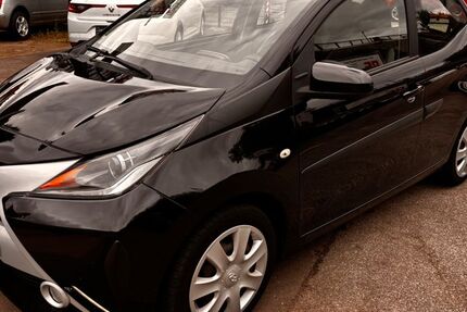 Toyota Aygo (X) 108.000 km 6.950 € Gevelsberg 58285