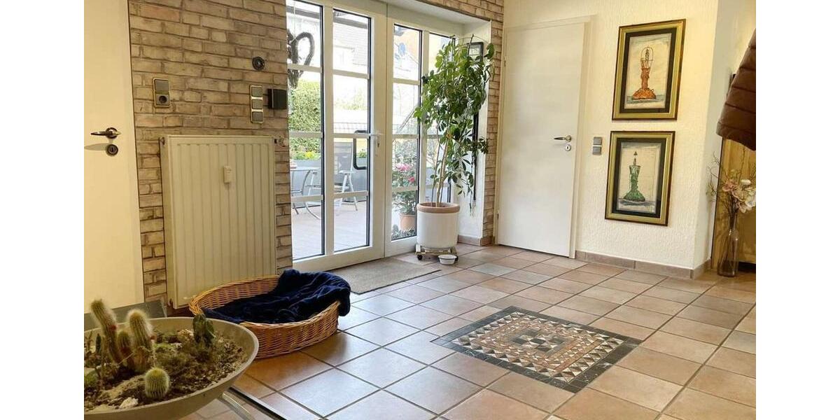 Mehrfamilienhaus (gepflegt, vermietet) 4 zimmer