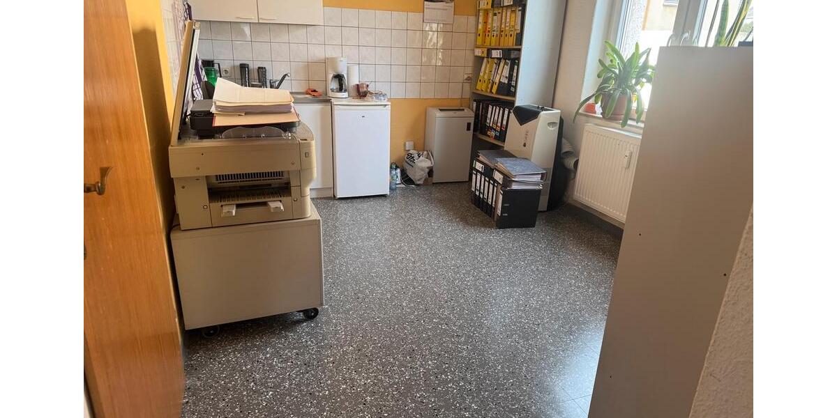 Erdgeschoßwohnung Castrop-Rauxel Bladenhorst - 5 Zimmer, 120 m&sup2;, 330&euro; | Angebot:26034338