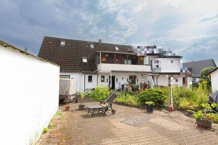 Große Doppelhaushälfte mit vielen Möglichkeiten! #2Garagen #2Familienhaus
