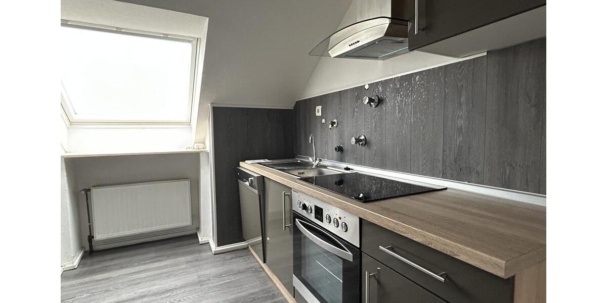 Helle und geräumige 4-Zimmer-Wohnung im Dachgeschoss – Ihr neues Zuhause in Dorsten 4 zimmer