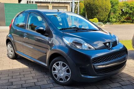 Peugeot 107 106.868 km 3.000 &euro; Herne 44651
