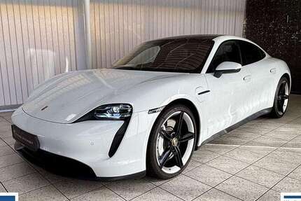 Porsche Taycan 68.000 km 62.490 &euro; Duisburg 47259
