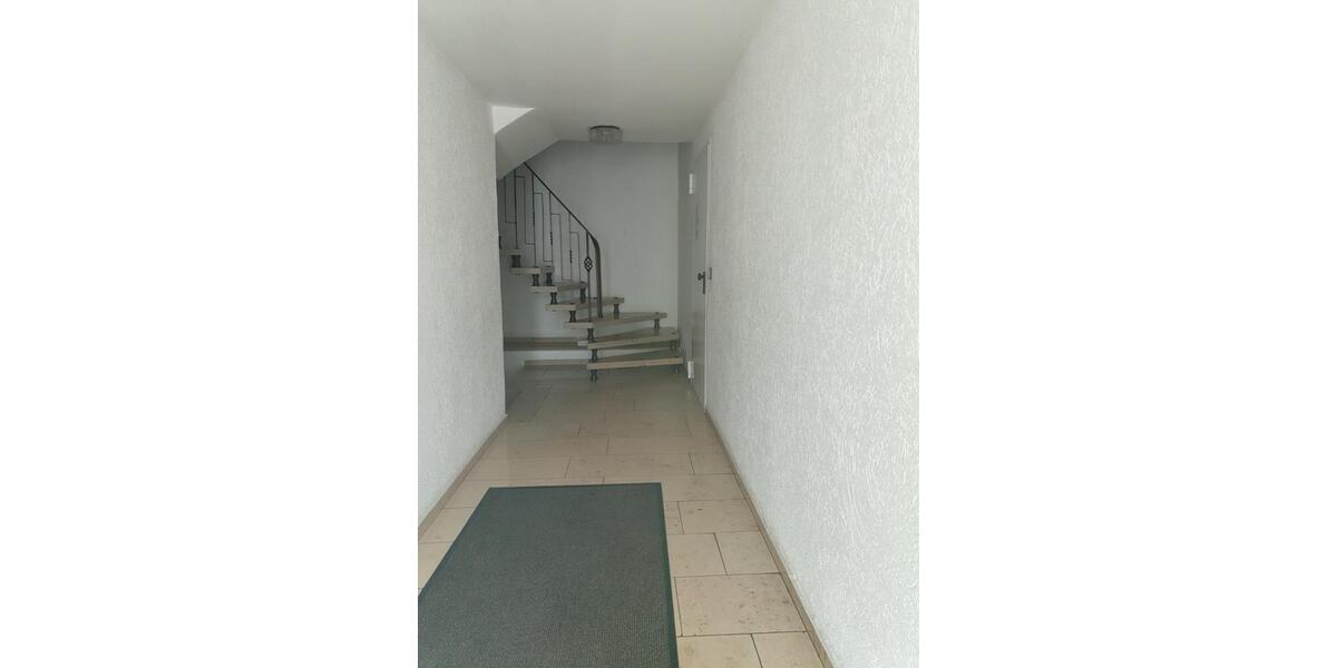 Sonnige Terrassenwohnung mit Ausblick! 2 zimmer