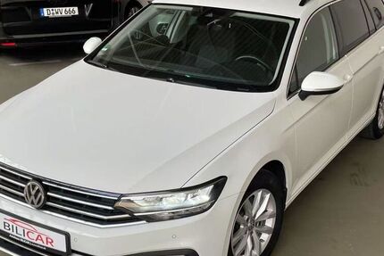 VW Passat