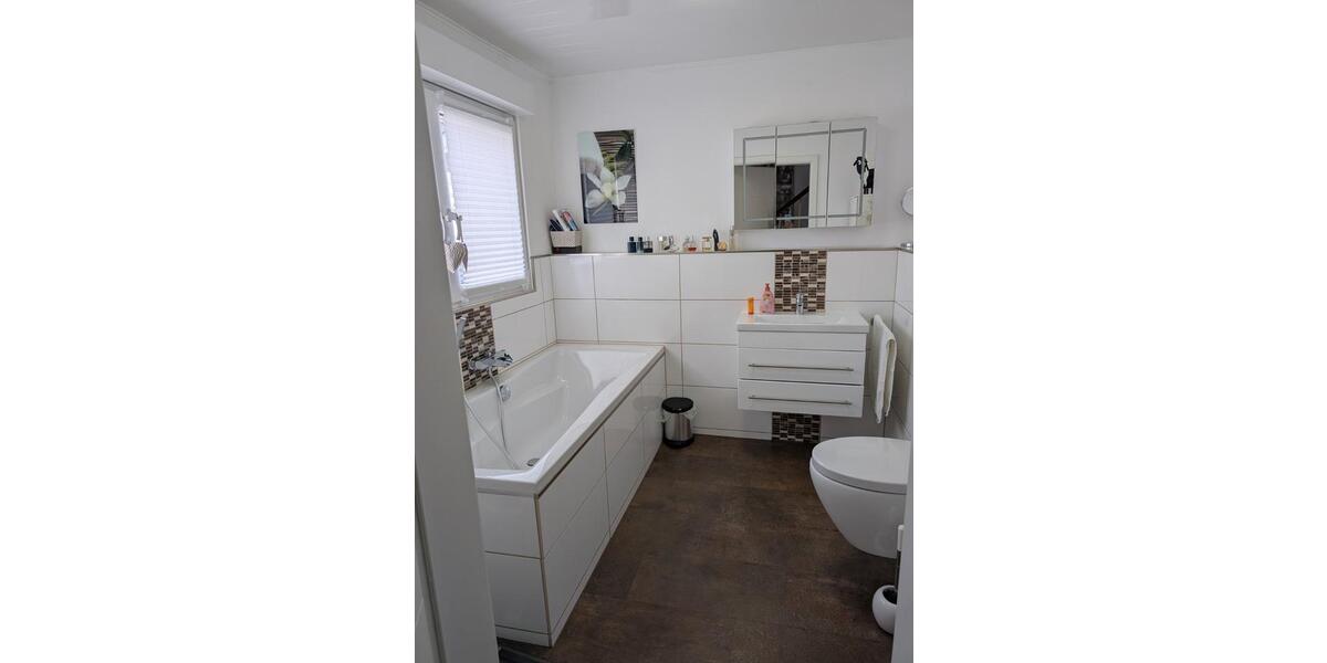 Reihenhaus Duisburg Walsum - 3.5 Zimmer, 88 m&sup2;, 312.000&euro; | Angebot:27154212