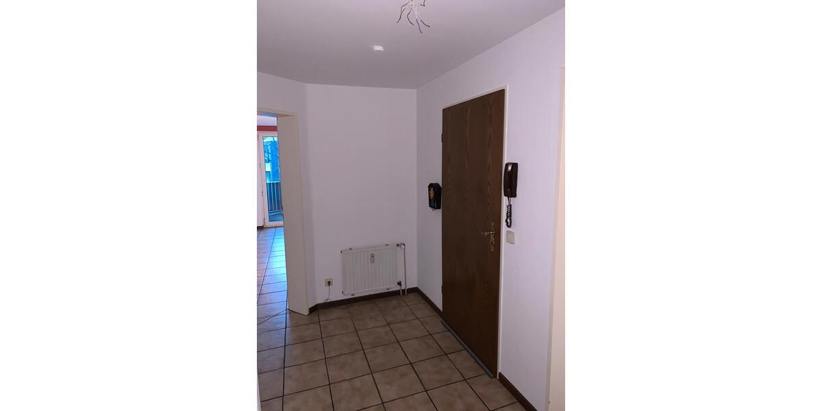 Etagenwohnung Hattingen - 3.5 Zimmer, 82 m&sup2;, 780&euro; | Angebot:26456090