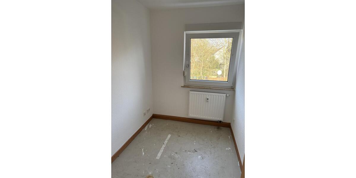 Etagenwohnung Moers Rheinkamp - 3.5 Zimmer, 45 m&sup2;, 339&euro; | Angebot:25643804