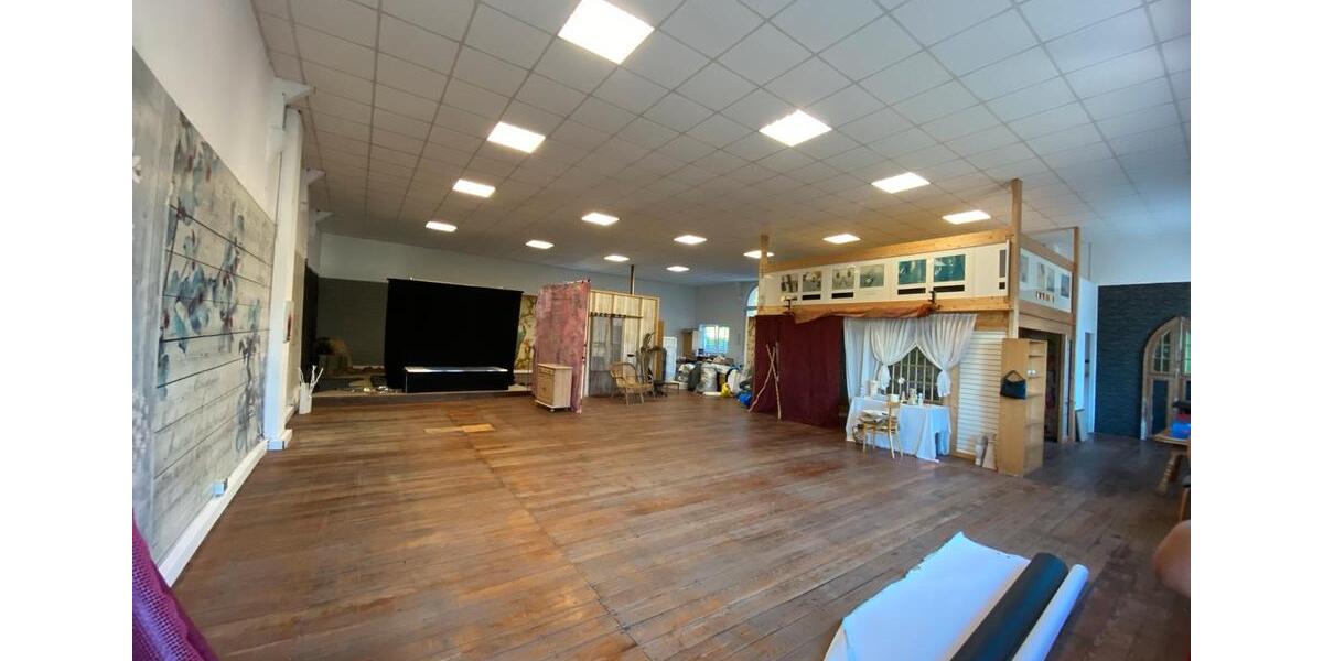 Loft - Studio - Atelier Wuppertal Gemarkung Langerfeld - 1 Zimmer, 230 m&sup2;, 900&euro; | Angebot:25499323