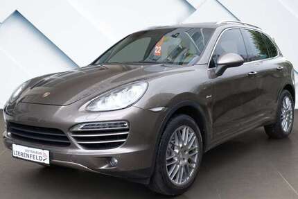 Porsche Cayenne 265.197 km 14.990 € Düsseldorf 40231
