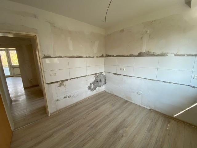 Etagenwohnung Duisburg Rheinhausen - 4 Zimmer, 77 m&sup2;, 599&euro; | Angebot:25868101