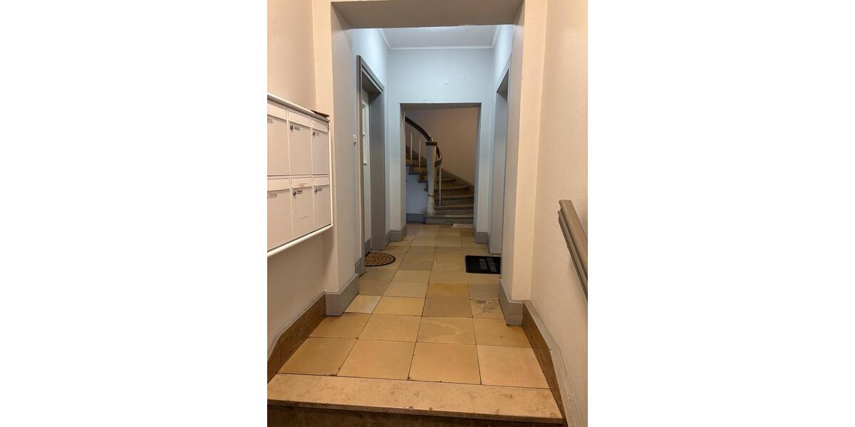 Dachgeschoßwohnung Duisburg - 3.5 Zimmer, 115 m&sup2;, 279.000&euro; | Angebot:27446900