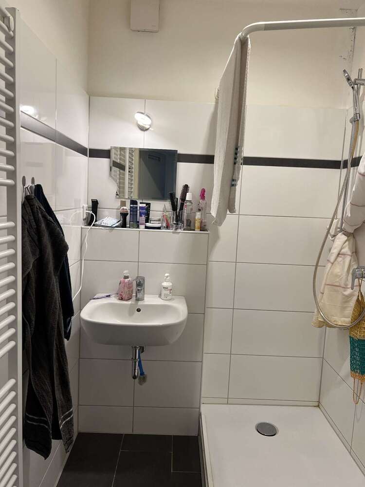 Wohnung zum Mieten in Düsseldorf 340 € 34.38 m²