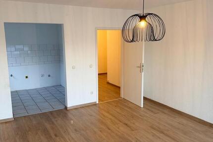 Wohnung Velbert Velbert-Mitte - 2 Zimmer, 61 m&sup2;, 515&euro; | Angebot:25844821