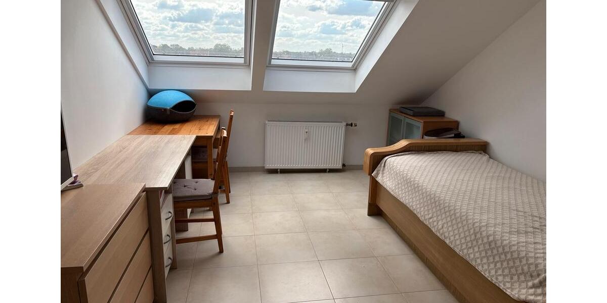 Zwei Dachgeschosswohnungen zum Preis von einer 4 zimmer