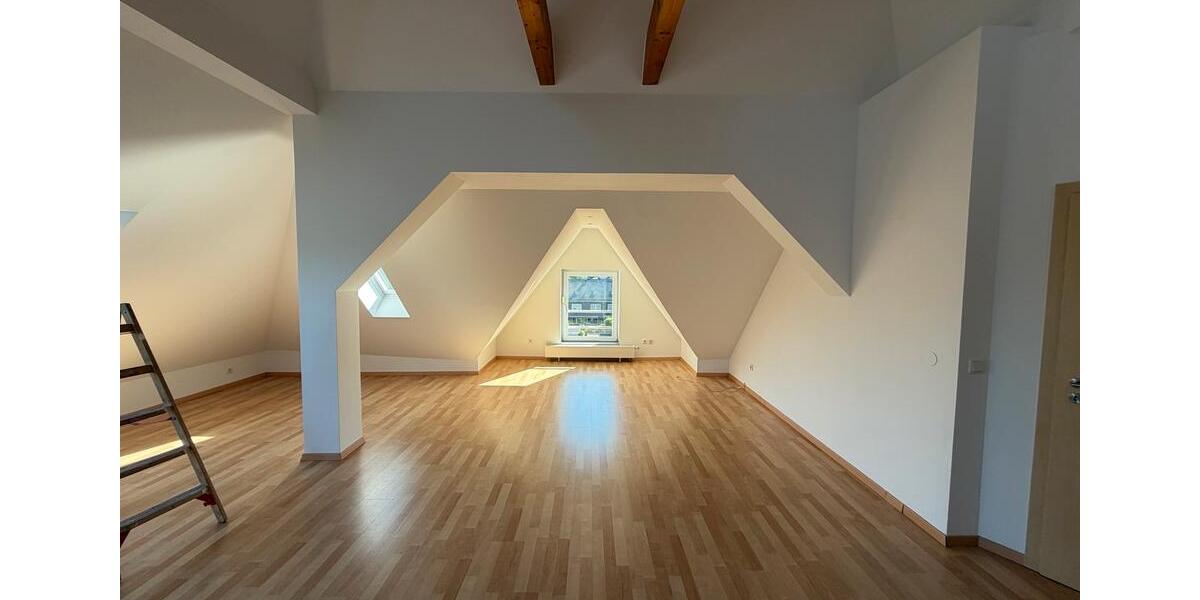 Dachgeschoßwohnung Dorsten Altstadt - 2 Zimmer, 90 m&sup2;, 810&euro; | Angebot:26476666