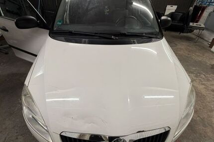 Skoda Fabia 150.000 km 1.800 &euro; Wuppertal 42327