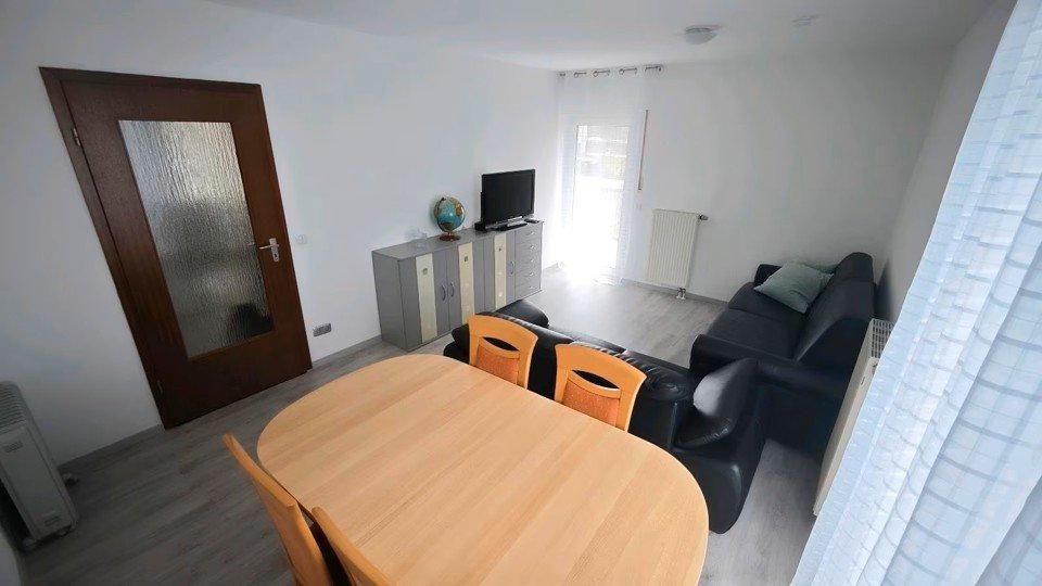Erdgeschoßwohnung Essen Stadtbezirk VI - 2 Zimmer, 50 m&sup2;, 500&euro; | Angebot:26456094