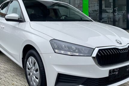 Skoda Fabia 19.000 km 14.990 &euro; Mülheim an der Ruhr 45479