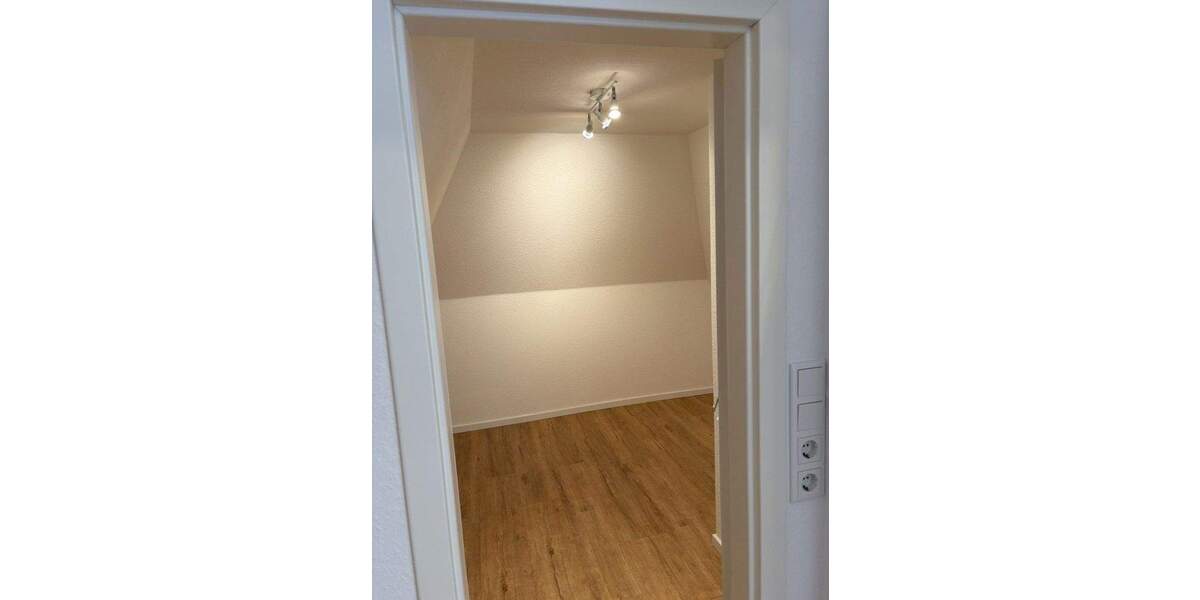 Einfamilienhaus Wuppertal Vohwinkel - 5 Zimmer, 173 m&sup2;, 870.000&euro; | Angebot:25613568