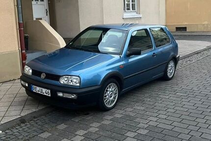 VW Golf 130.000 km 3.500 &euro; Dorsten 46284