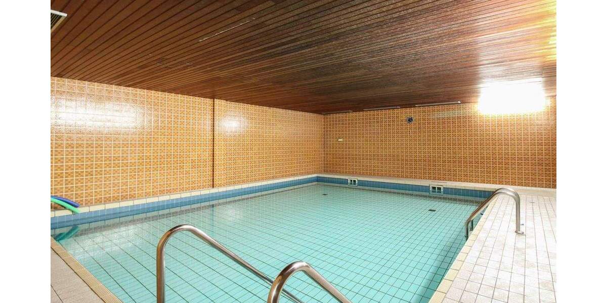 Komfortables Wohnen mit Freizeitfaktor: Balkon, Sauna & Pool 3 zimmer