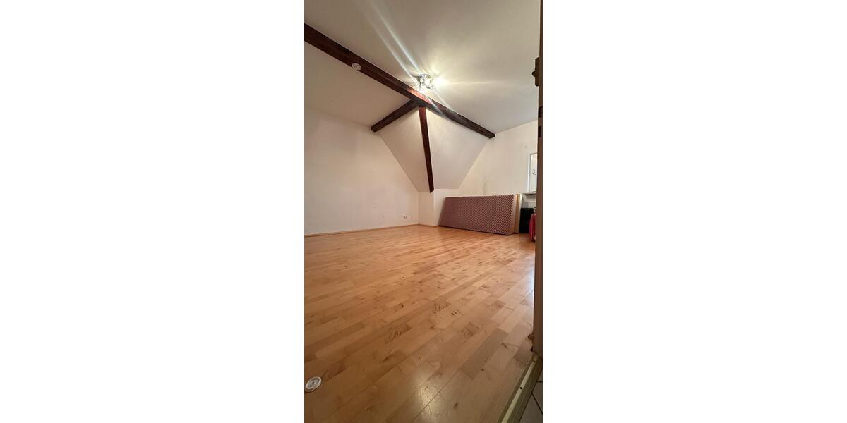 Etagenwohnung Gladbeck - 3 Zimmer, 90 m&sup2;, 700&euro; | Angebot:25822551