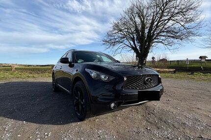 INFINITI QX70 105.000 km 21.900 &euro; Mettmann 40822