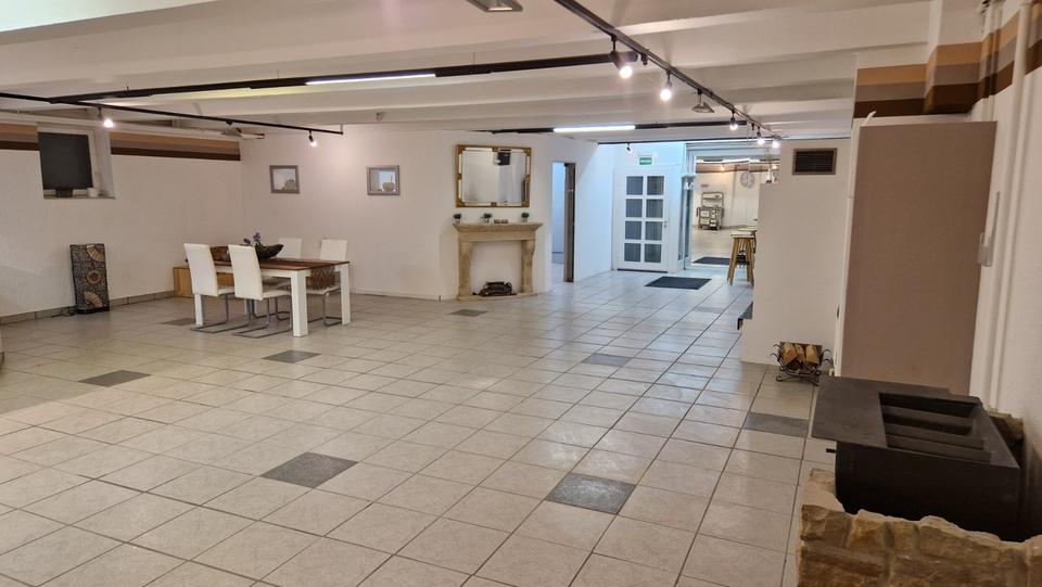 Essen Kray Leithe Gewerbegebiet Adlerstr. Ladenlokal 150m2 UG TOP zimmer