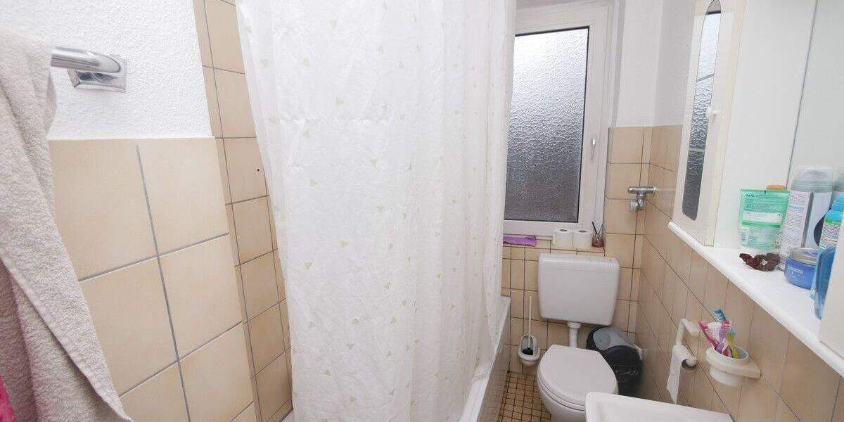 Etagenwohnung Recklinghausen Ost - 3 Zimmer, 63 m&sup2;, 410&euro; | Angebot:25707102