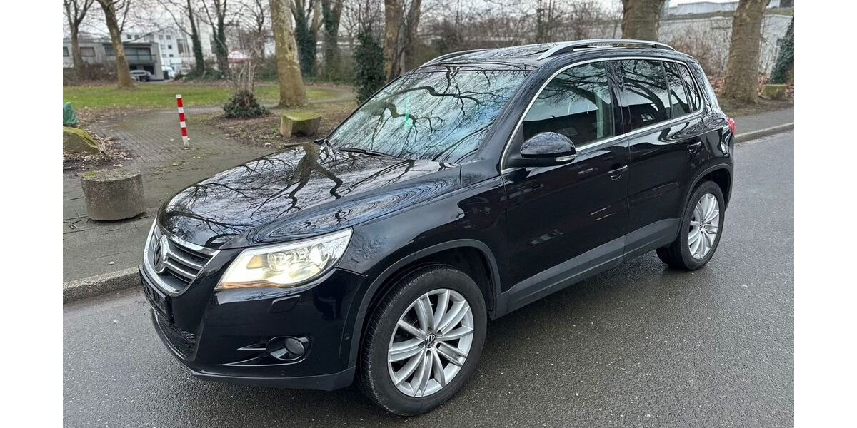 VW Tiguan 271.000 km 4.700 &euro; Essen 45356