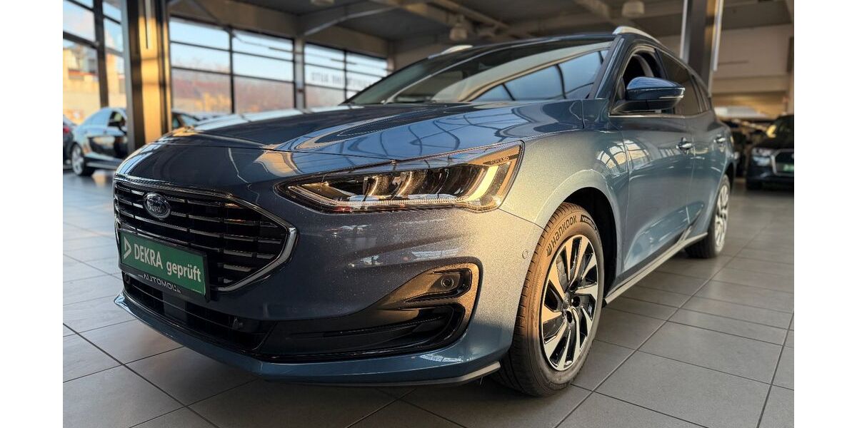 Ford Focus 27.963 km 19.890 &euro; Bottrop 46236