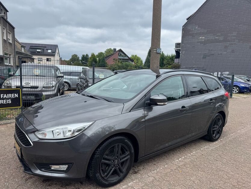 Ford Focus 123.962 km 8.490 € Datteln 45711