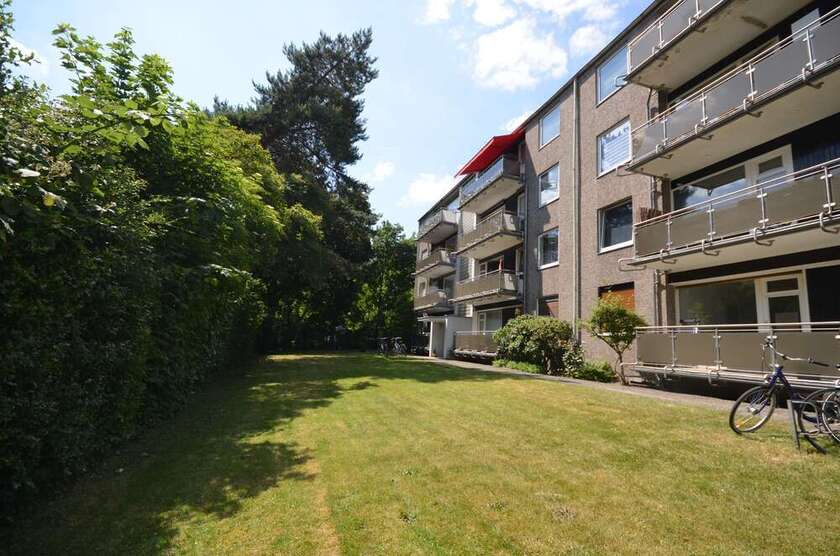 Wohnung zum Kaufen in Düsseldorf 215.000 € 64 m²