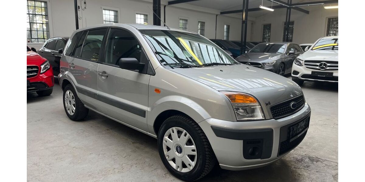 Ford Fusion 110.000 km 4.870 € Velbert 42551