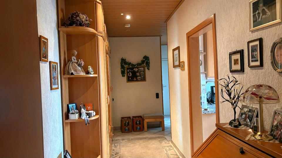 Etagenwohnung Oberhausen - 2 Zimmer, 76 m&sup2;, 135.000&euro; | Angebot:27453461