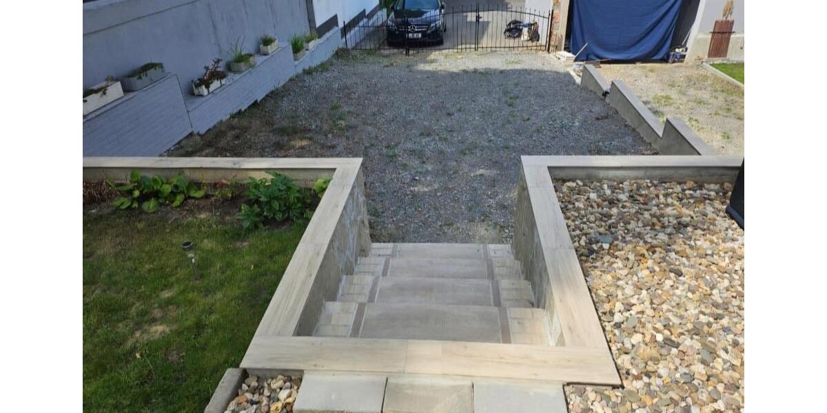 Großes Mehrfamilienhaus zimmer